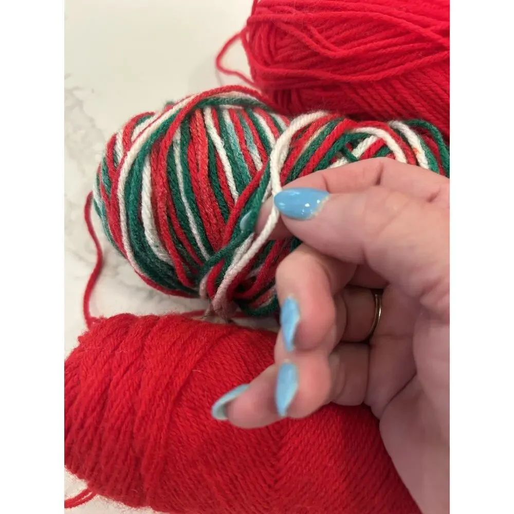 Vtg Lot Of 3 Yarn Skein 2 Red 1 Christmas Color 9oz- Acrylic Blend? Merino wool?